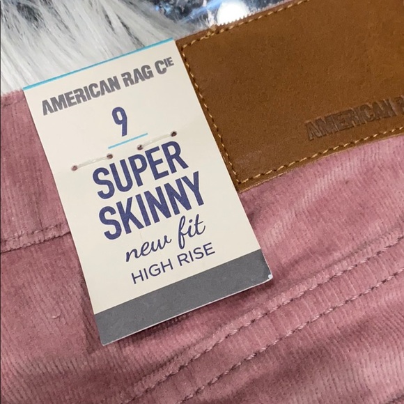 American Rag
Juniors' High-Rise Corduroy Skinny - Picture 4 of 9